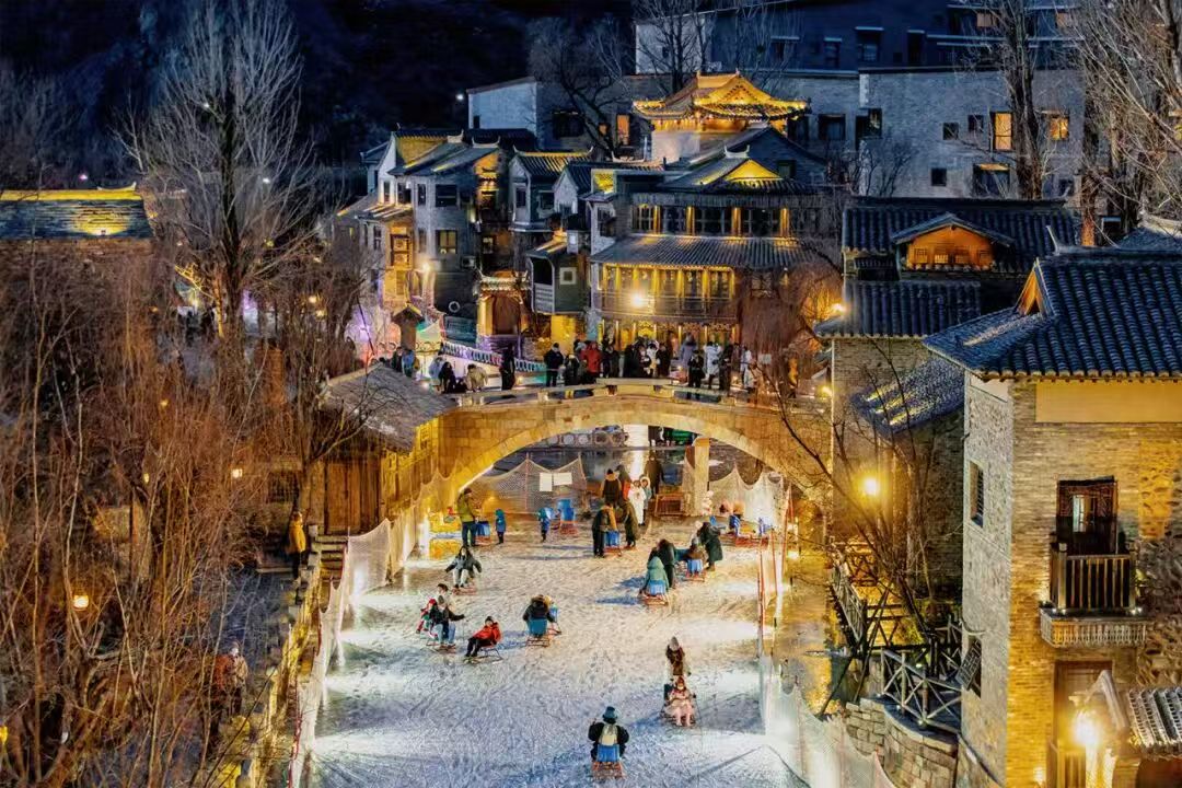 拎一盏非遗花灯，尝一口长城烟火！邂逅一场古北口镇的冬日盛宴